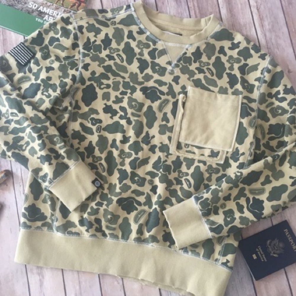 Under Two Flags Camo Crewneck EUC